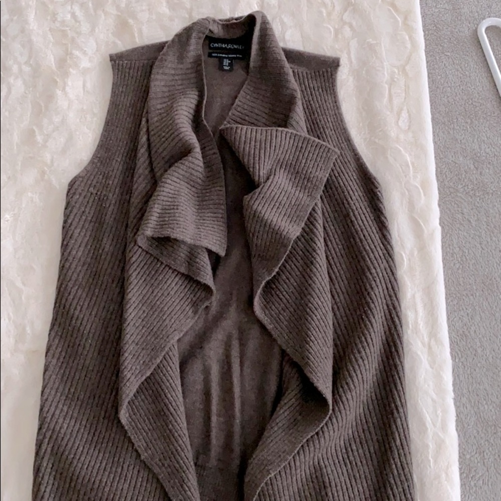 Cardigan/Vest
